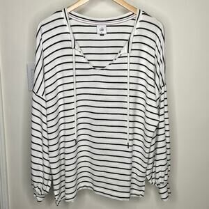 CABI Relaxed Fit Casual White and Black Striped Women's Longsleeve Veck Top